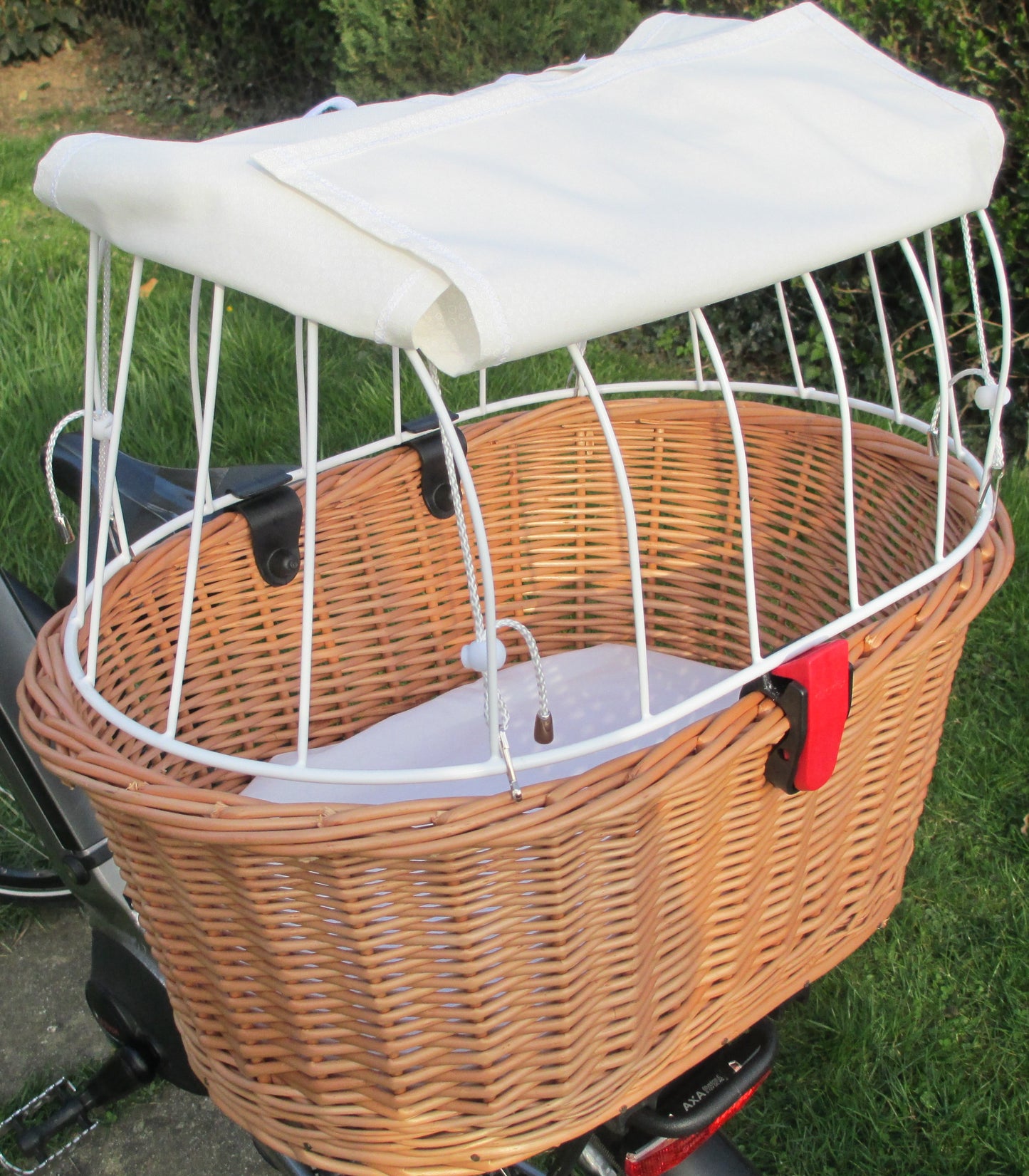Sonnenschutz für Hundekorb, Fahrradkorb Trixie Aumüller oder Basil Buddy XL